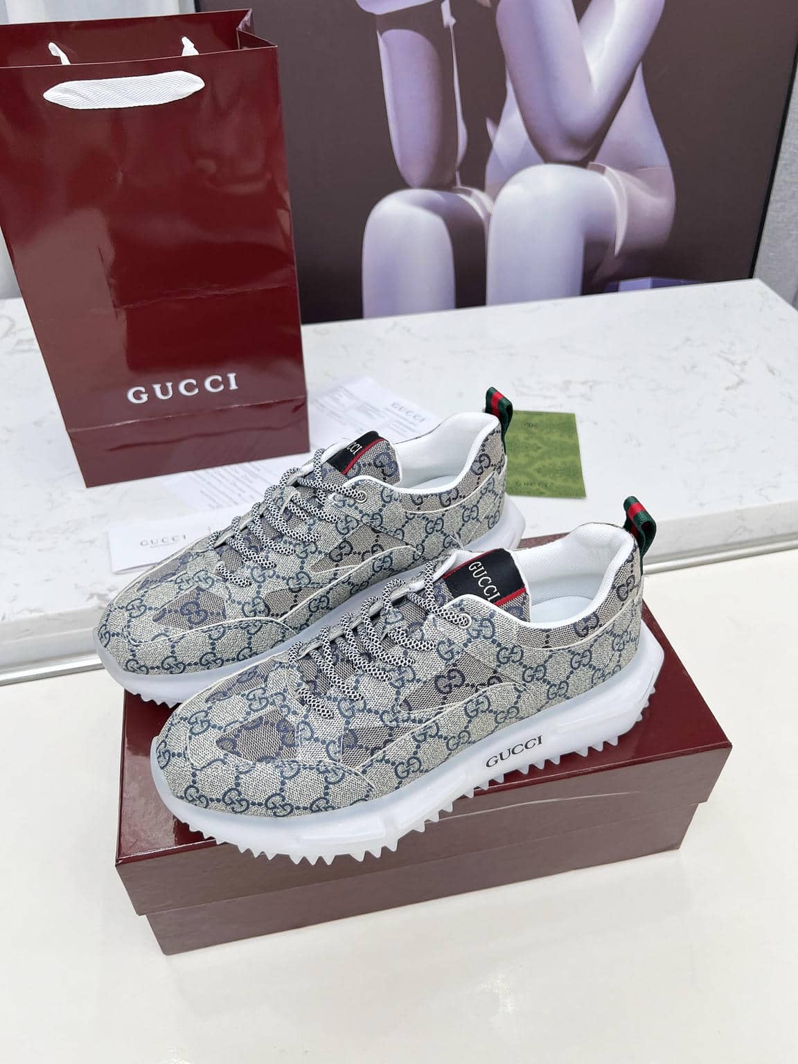 0032 Sneaker